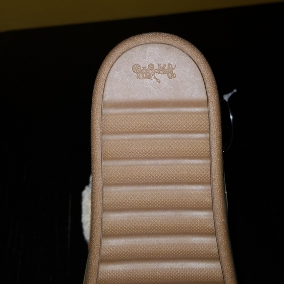 COACH MONROE SHERLING BOOT - Picture 6 of 7